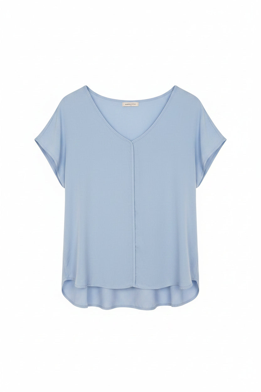 Camiseta Adelina